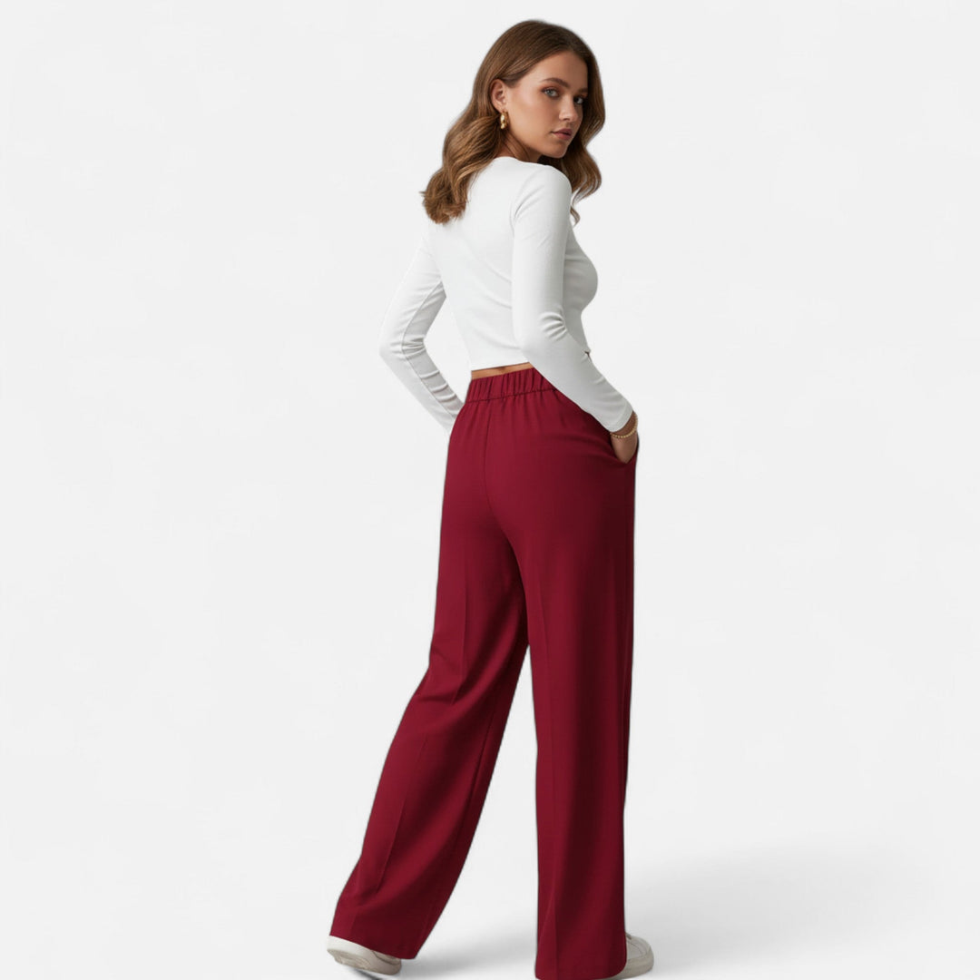 Women’s Button-Detail Pants – Refined Silhouette
