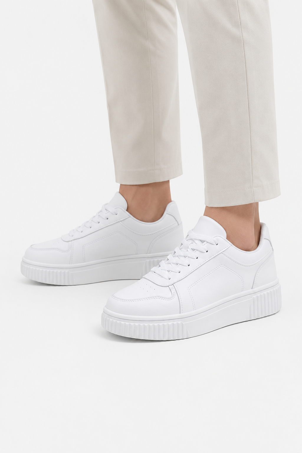 NOMU | Men’s Chunky Sole Lace-Up Sneakers