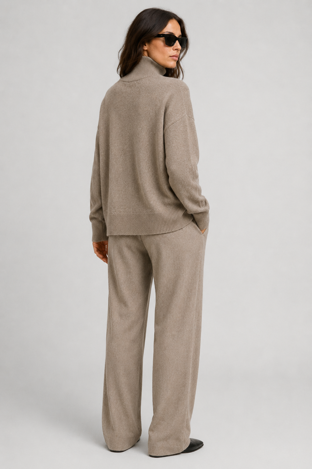 NOMU | Women's Oversized Turtleneck Sweater – Soft Relaxed Knit Pullover