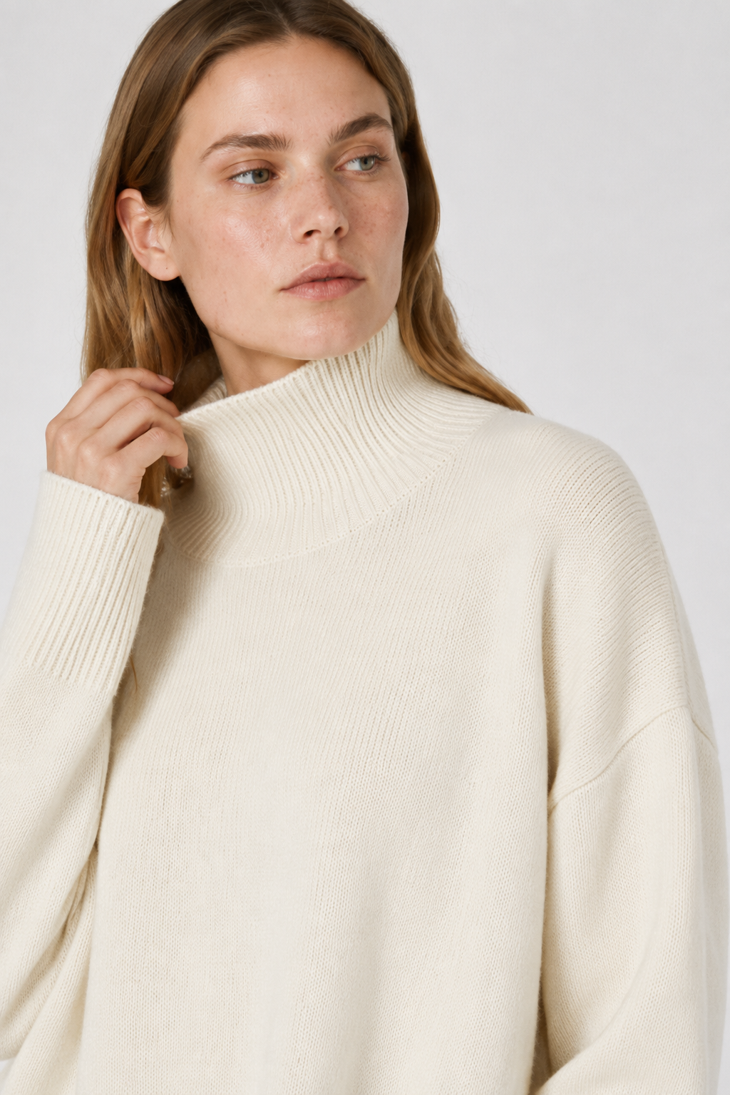 NOMU | Women's Oversized Turtleneck Sweater – Soft Relaxed Knit Pullover