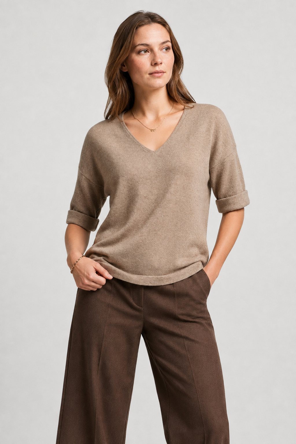 NOMU | Women’s V-Neck Short Sleeve Knit Top