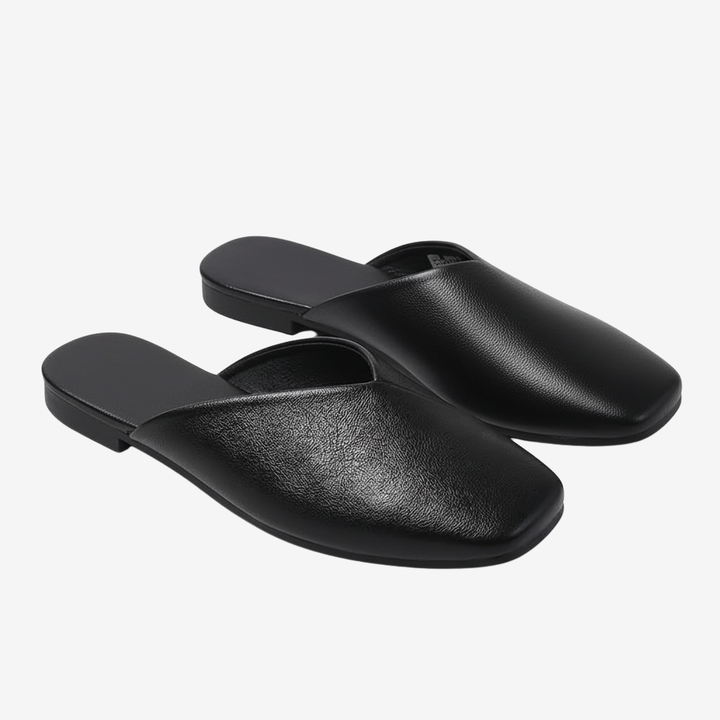 NOMU | Women’s Closed-Toe Slip-On Flat Mules