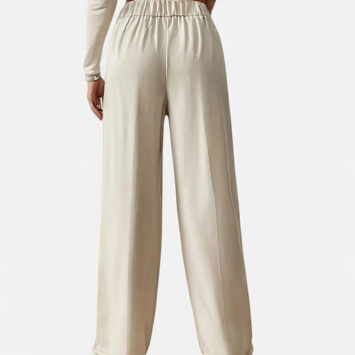 Women’s Straight Leg Pants – Classic Refinement
