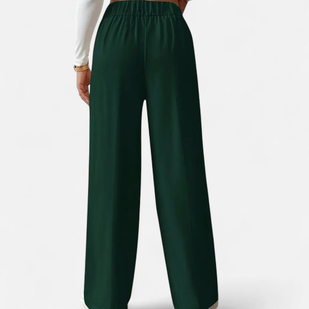 Women’s Button-Detail Pants – Refined Silhouette