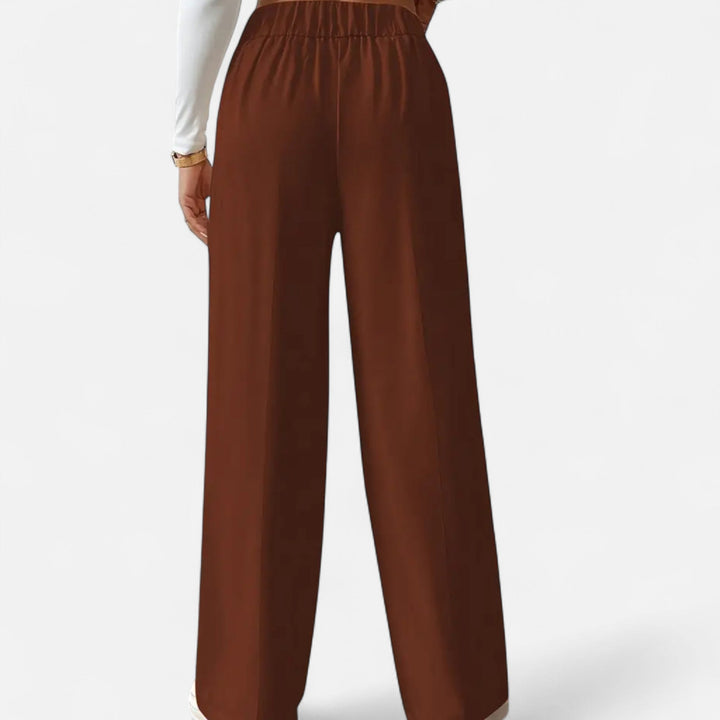 Women’s Button-Detail Pants – Refined Silhouette