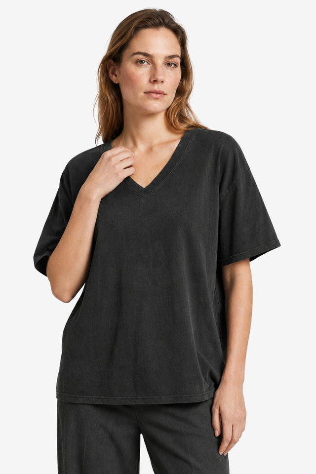 NOMU | Women’s V-Neck Short Sleeve T-Shirt