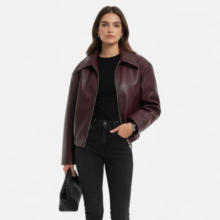 Women’s Retro PU Leather Jacket – Timeless Elegance