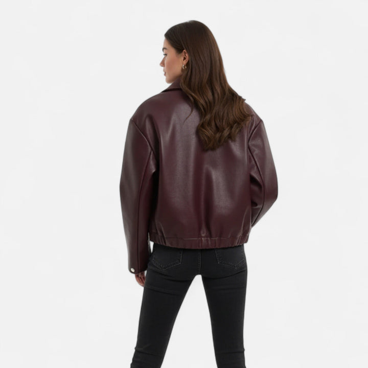 Women’s Retro PU Leather Jacket – Timeless Elegance
