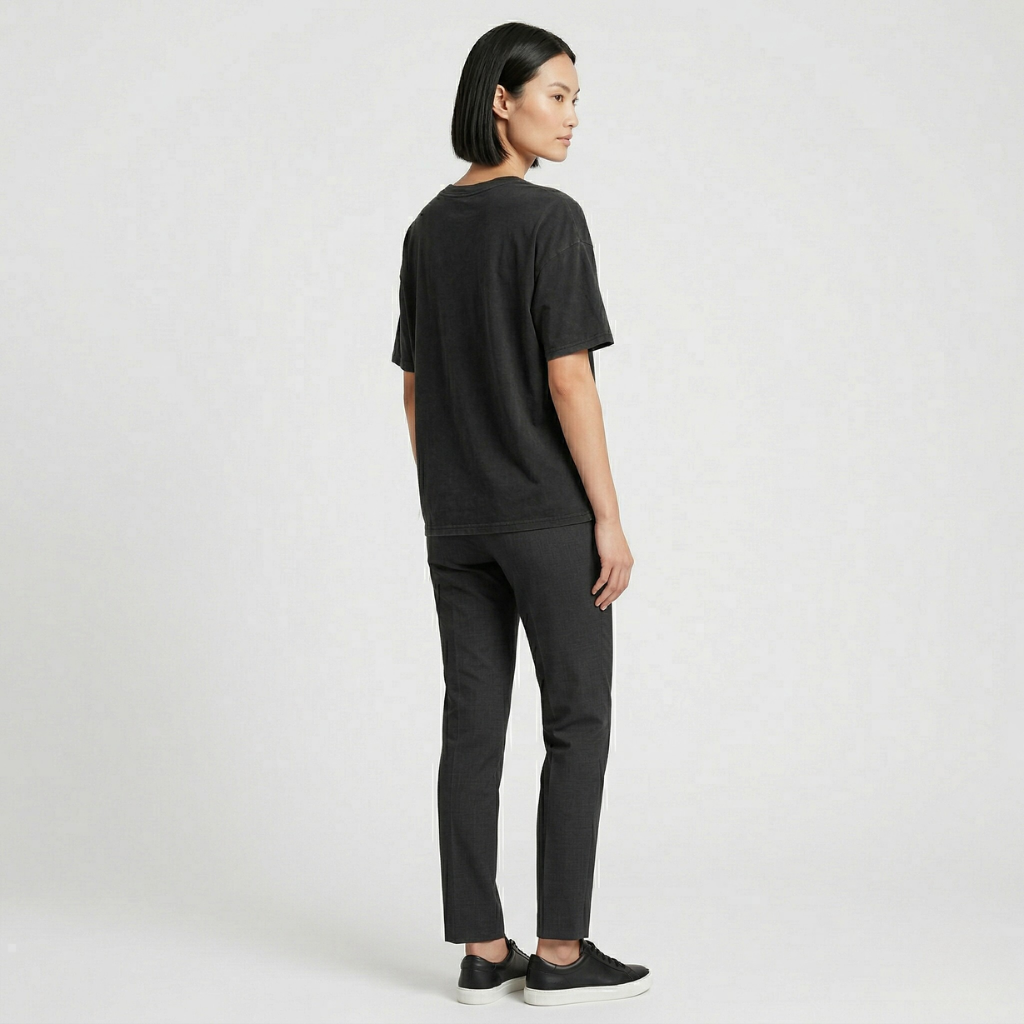 NOMU | Women’s V-Neck Short Sleeve T-Shirt