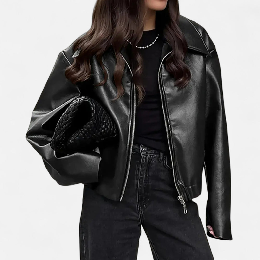 Women’s Retro PU Leather Jacket – Timeless Elegance
