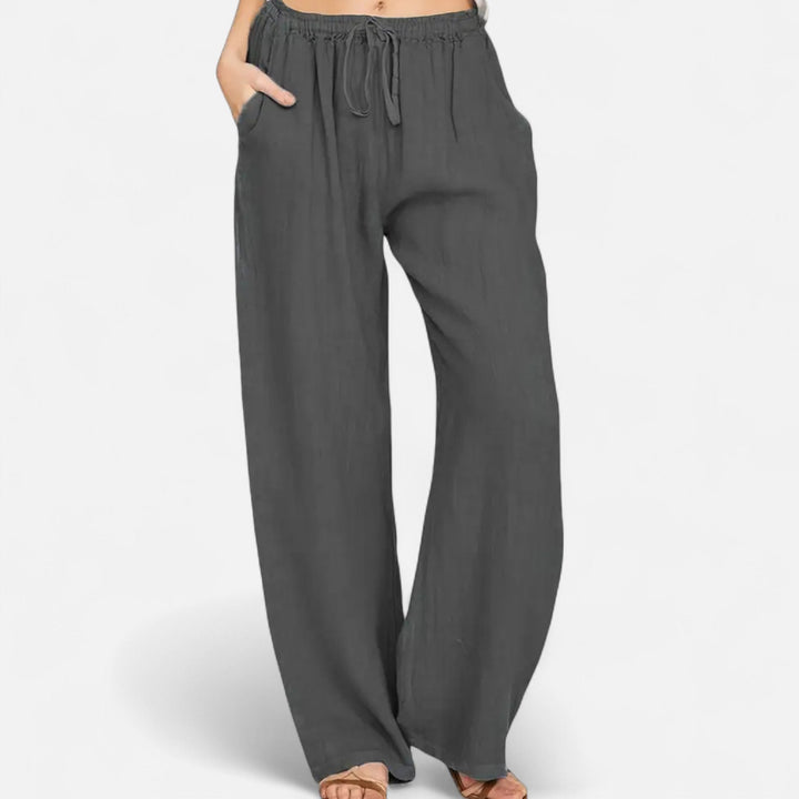 Women’s Wide Leg Trousers – Effortless Elegance